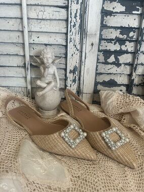 Journee Collection Women's Hannae flats Natural 12W